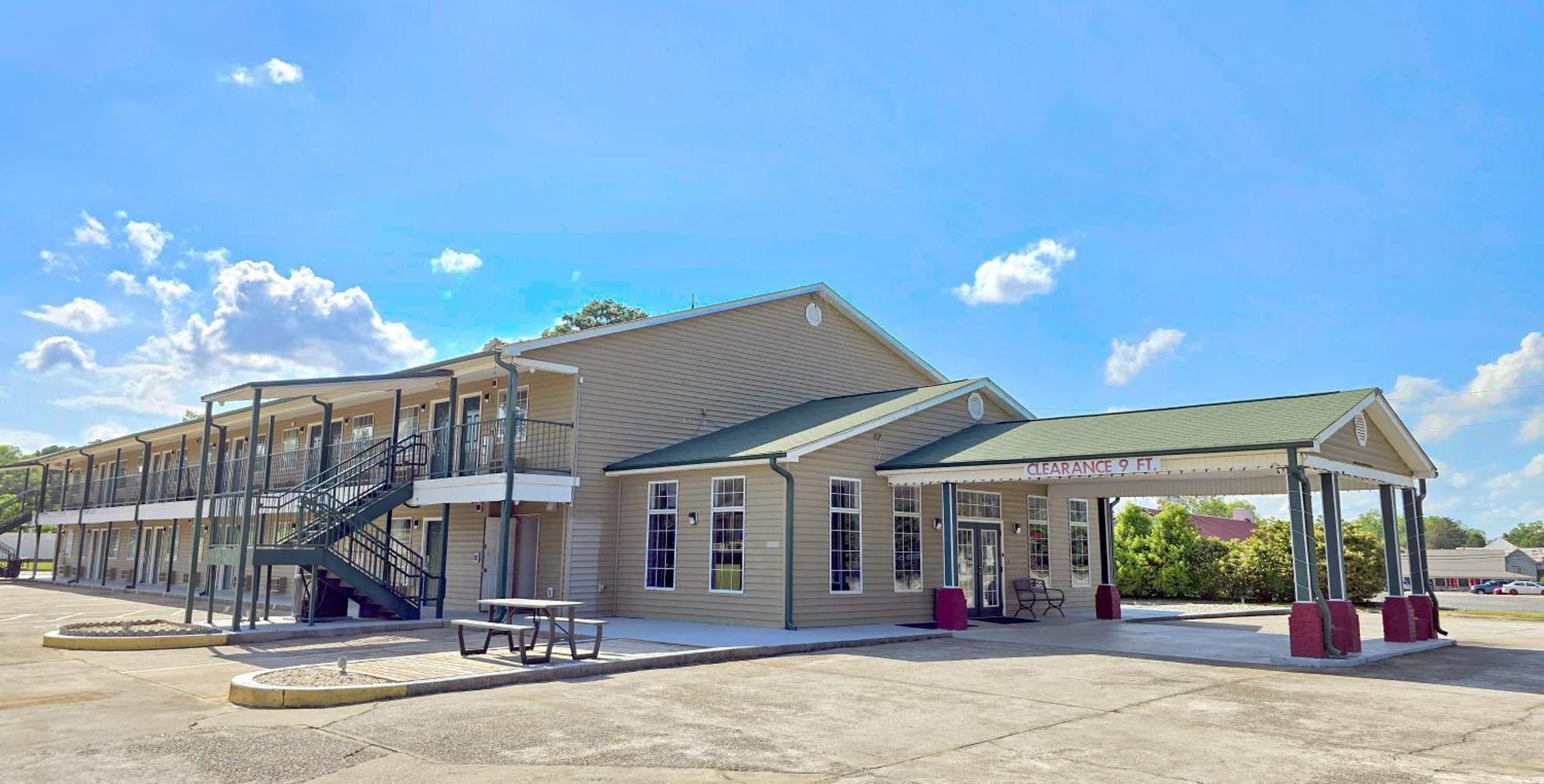 Garden Inn And Suites Near Callaway Gardens Pine Mountain Экстерьер фото